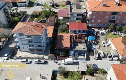 CENTRUY 21 BAL'DAN  HAVRAN  EBUBEKİR MAHALLESİNDE  SATILIK KOMPLE BİNA VE ARSASI 