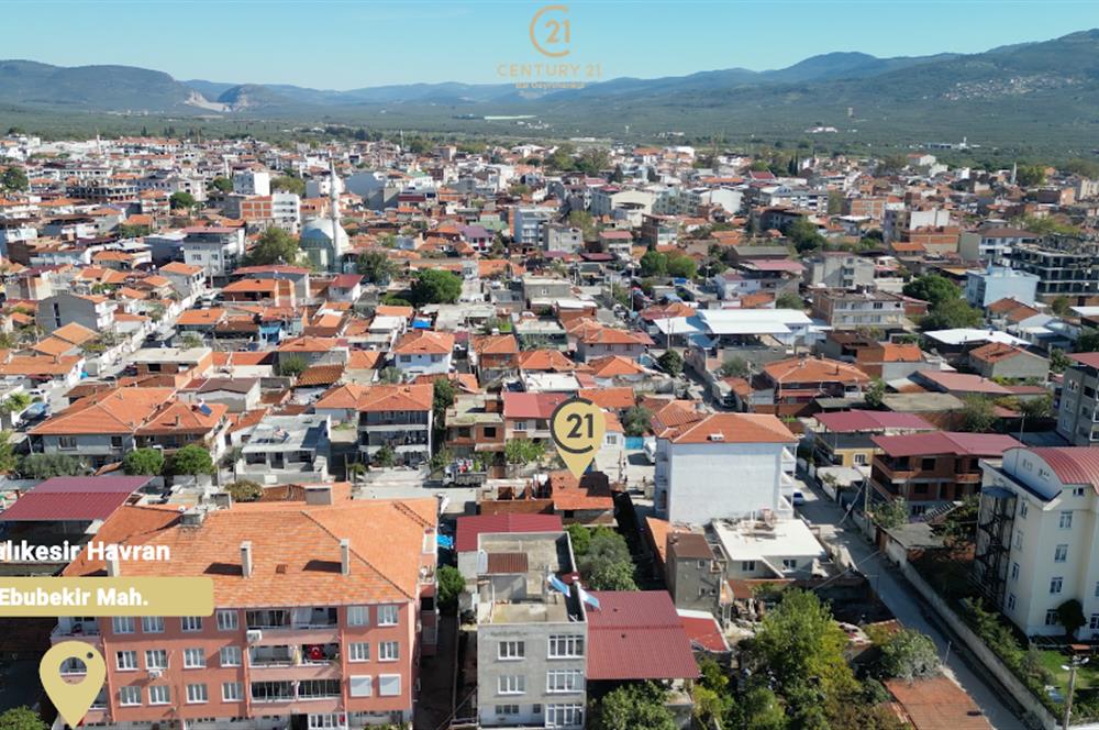 CENTRUY 21 BAL'DAN  HAVRAN  EBUBEKİR MAHALLESİNDE  SATILIK KOMPLE BİNA VE ARSASI 