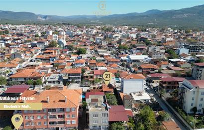 CENTRUY 21 BAL'DAN  HAVRAN  EBUBEKİR MAHALLESİNDE  SATILIK KOMPLE BİNA VE ARSASI 