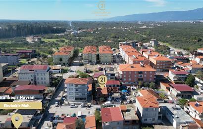 CENTRUY 21 BAL'DAN  HAVRAN  EBUBEKİR MAHALLESİNDE  SATILIK KOMPLE BİNA VE ARSASI 