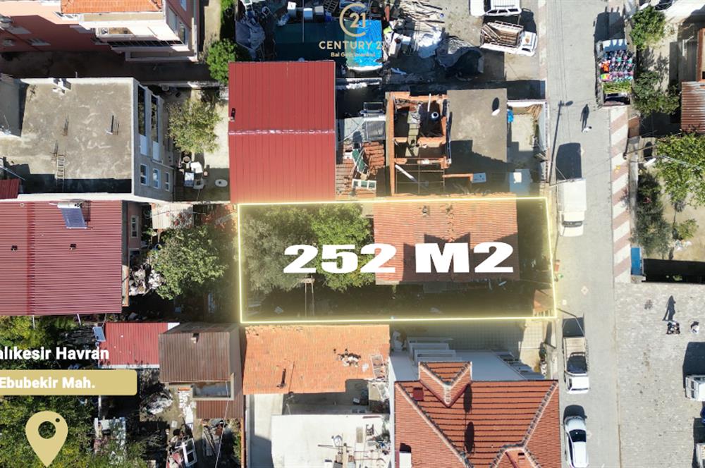 CENTRUY 21 BAL'DAN  HAVRAN  EBUBEKİR MAHALLESİNDE  SATILIK KOMPLE BİNA VE ARSASI 