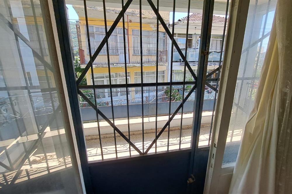 C21 PROJECT'DEN KARAMÜRSEL TEPEKÖY'DE DENİZ MANZARALI BAHÇELİ EV