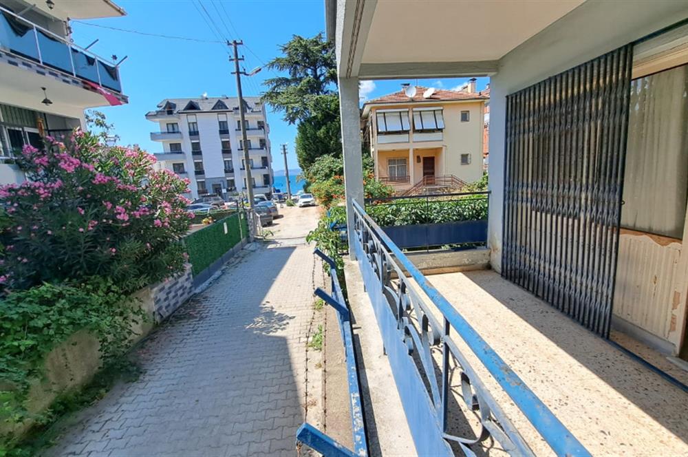 C21 PROJECT'DEN KARAMÜRSEL TEPEKÖY'DE DENİZ MANZARALI BAHÇELİ EV