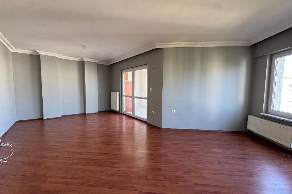 CENTURY 21 EWA | Yüzüncüyıl' da Geniş ve Ferah 3+1 Kiralık Daire