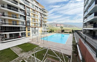 Menemen Gazi Mh.Site içerisinde Yüksek Giriş 3+1 Satılık Daire