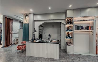 C21 LOCA'DAN ÇARŞI MERKEZDE 3 KATLI 300m² GENİŞ CEPHELİ DÜKKAN