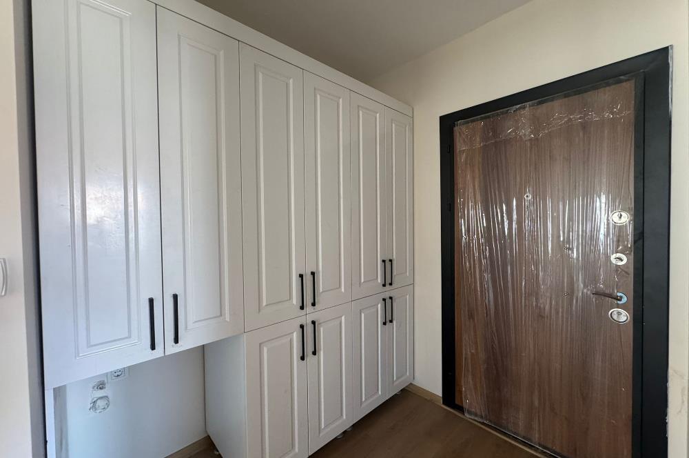 Foça Bağarası İZMA Modern Sitesi'nde 2+1 Satılık Daire