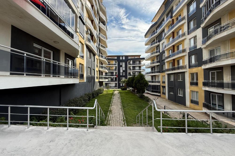 Menemen Gazi Mh.Site içerisinde Yüksek Giriş 3+1 Satılık Daire