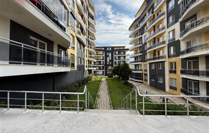 Menemen Gazi Mh.Site içerisinde Yüksek Giriş 3+1 Satılık Daire