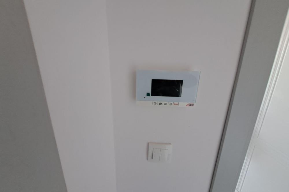 KÖSEKÖY FSM MAH. ASANSÖRLÜ BİNADA 2+1 EĞİMSİZ ÇATI DUBLEKS