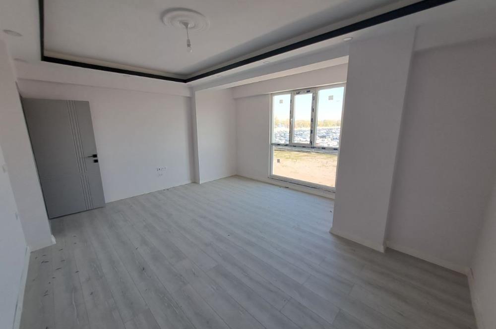 KÖSEKÖY FSM MAH. ASANSÖRLÜ BİNADA 2+1 EĞİMSİZ ÇATI DUBLEKS