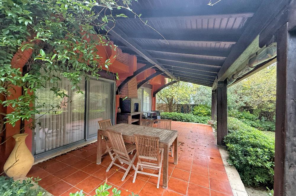 Demirciköy'de ormana komşu 5+2 kiralık eşyalı müstakil villa