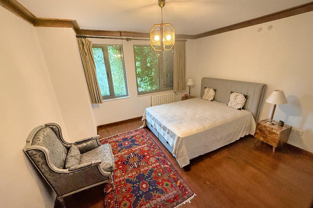 Demirciköy'de ormana komşu 5+2 kiralık eşyalı müstakil villa