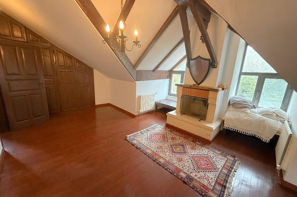 Demirciköy'de ormana komşu 5+2 kiralık eşyalı müstakil villa