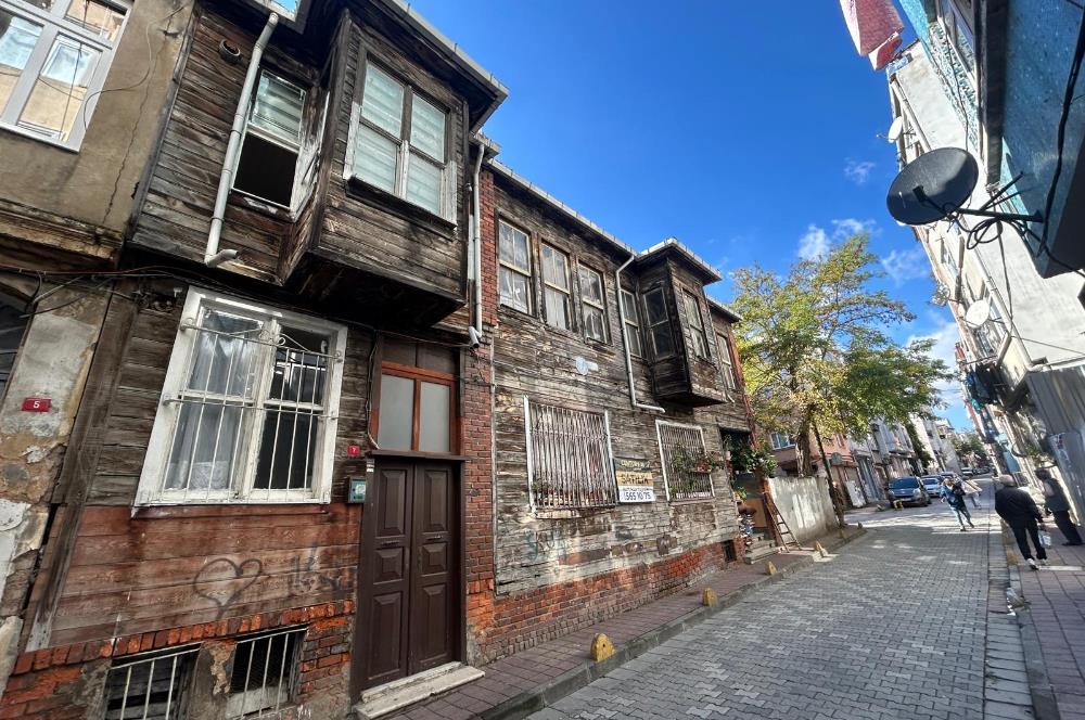 FATİH SAMATYA'DA SATILIK 2 ADET İKİNCİ DERECE TARİHİ ESER BİNA