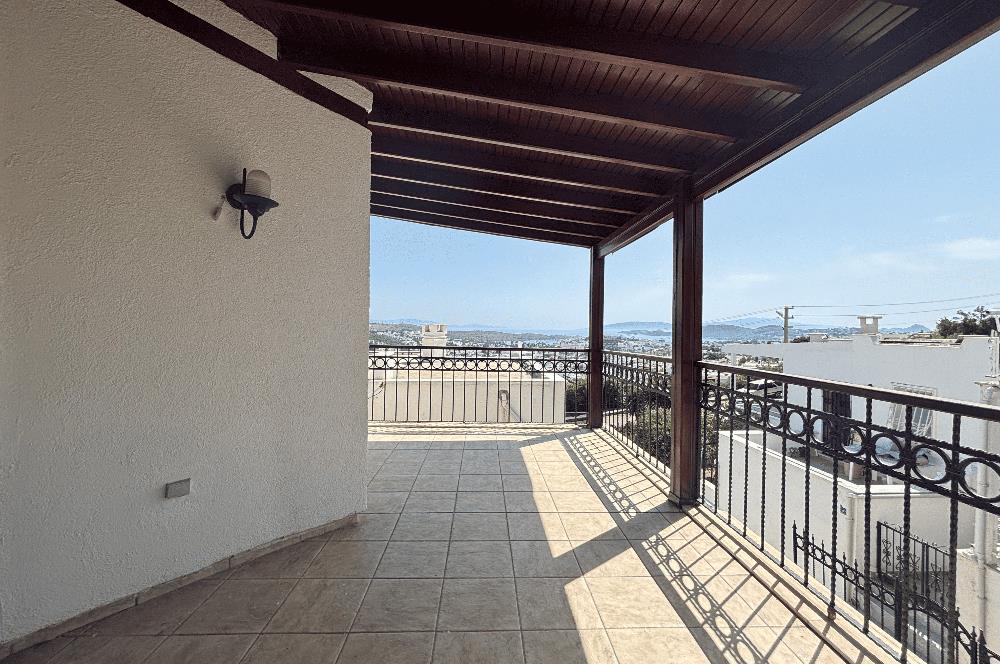 Bodrum Oasis Yakını Deniz Manzaralı Satılık 3+1 Dubleks Villa