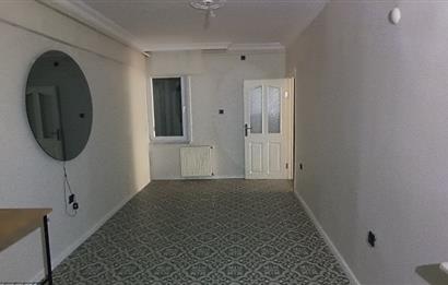 CENTURY 21 GERÇEKTEN KEMERBURGAZ'DA 3+1 BOŞ ARAKAT DAİRE