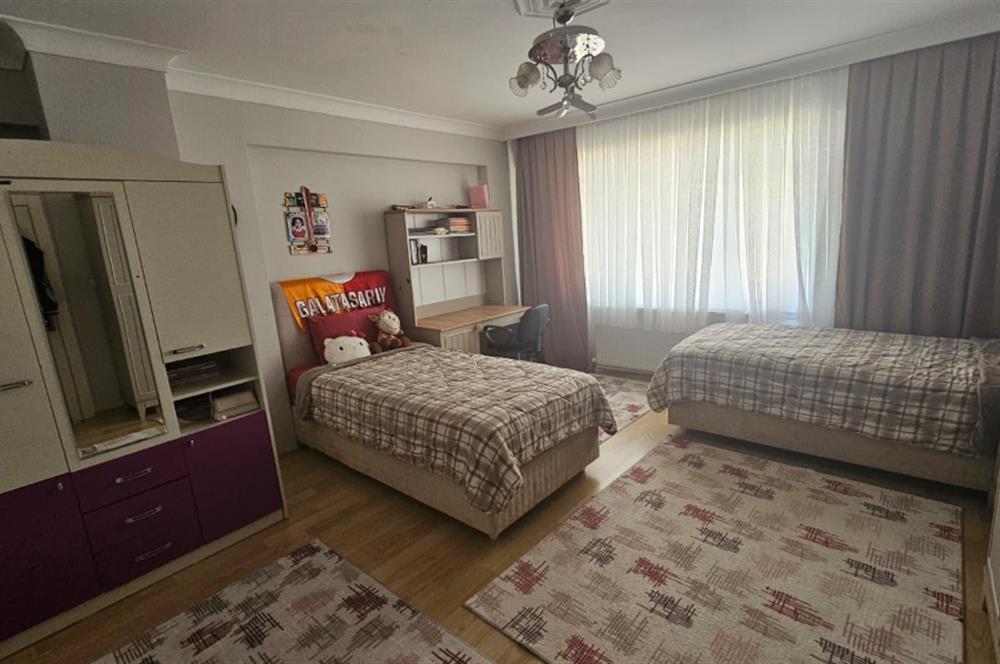 ELVAN MAH 5+1 ÖNÜ AÇIK YAPILI TERASLI