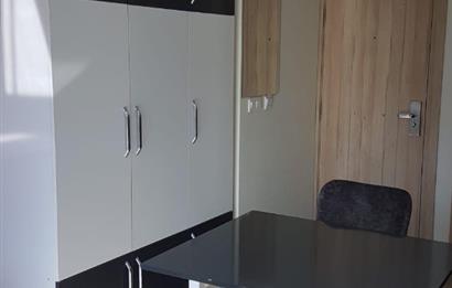 ÜNİVERSİTELER CADDESİNDE EŞYALI & FATURALAR DAHİL KİRALIK DAİRE