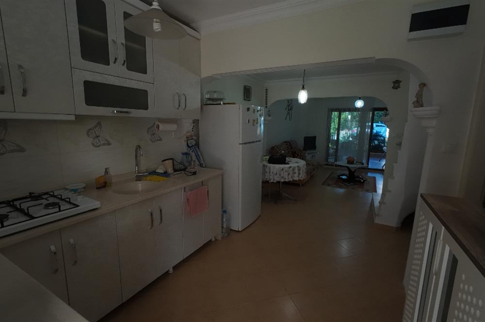 Altınoluk'ta, denize 200 metre mesafede, 3+1, bahçeli, müstakil ev