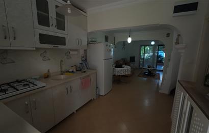 Altınoluk'ta, denize 200 metre mesafede, 3+1, bahçeli, müstakil ev