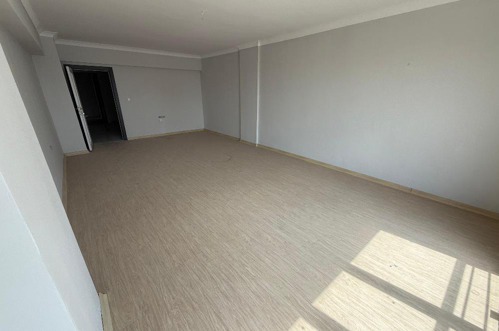 GÜNEŞEVLERDE SATILIK 4+1 SIFIR DAİRE 155 M² KAPALI OTOPARKLI