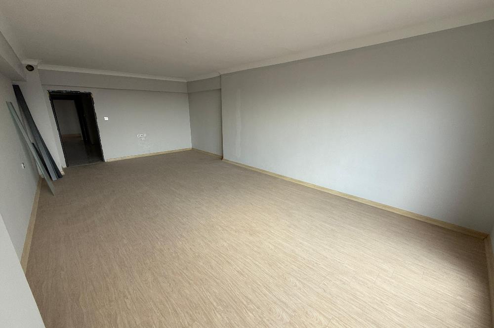 GÜNEŞEVLERDE SATILIK 4+1 SIFIR DAİRE 155 M² KAPALI OTOPARKLI
