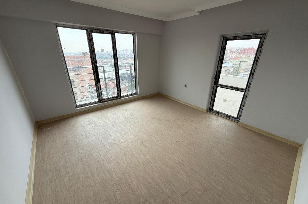 GÜNEŞEVLERDE SATILIK 4+1 SIFIR DAİRE 155 M² KAPALI OTOPARKLI