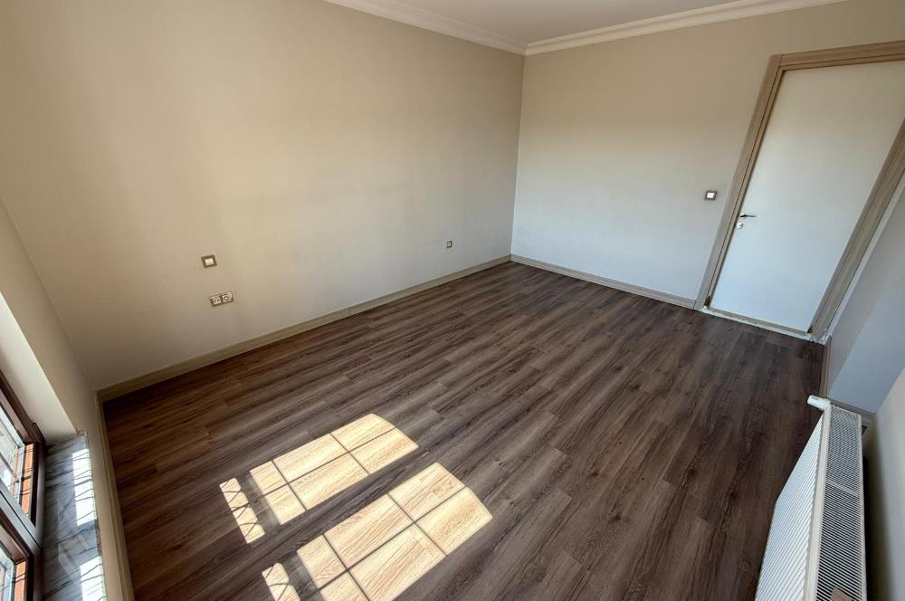 275 ETAP - SİTE İÇERİSİNDE - ANAYOLA YAKIN - GB CEPHE - ARAKAT -