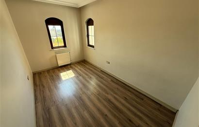 275 ETAP - SİTE İÇERİSİNDE - ANAYOLA YAKIN - GB CEPHE - ARAKAT -