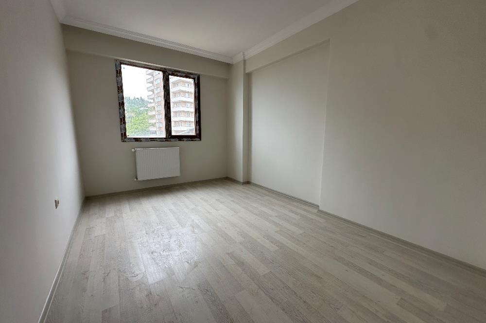 M21 TEAM'den HALİÇPARK SİTESİ - YOMRA DENİZ MANZARALI 3+1