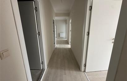 M21 TEAM'den HALİÇPARK SİTESİ - YOMRA DENİZ MANZARALI 3+1