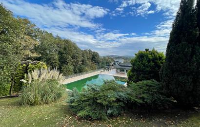 ÇAVUŞBAŞI ÇENGELDERE’DE SİTE İÇERİSİNDE 5+1 300m2 VİLLA