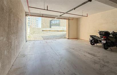 C21 BAL'DAN BALTOK SİTESİ'NDE GENİŞ VE KULLANIŞLI 2+1 DAİRE