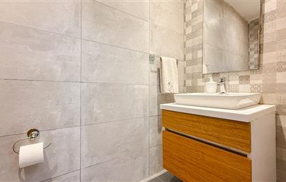 C21 BAL'DAN BALTOK SİTESİ'NDE GENİŞ VE KULLANIŞLI 2+1 DAİRE