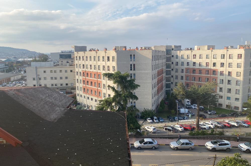 ADAPAZARI ARAŞTIRMA HASTANESİ KARŞISI SATILIK BÜYÜK 2+1 DAİRE