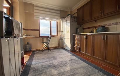 ADAPAZARI ARAŞTIRMA HASTANESİ KARŞISI SATILIK BÜYÜK 2+1 DAİRE