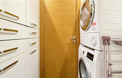 C21 BAL'DAN BALTOK SİTESİ'NDE GENİŞ VE KULLANIŞLI 2+1 DAİRE