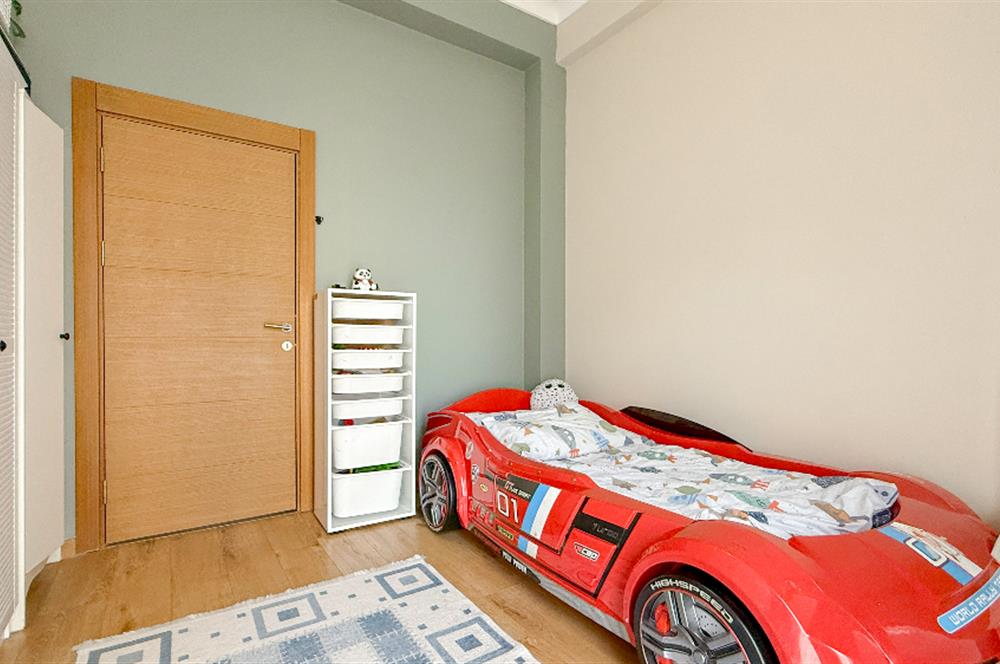 C21 BAL'DAN BALTOK SİTESİ'NDE GENİŞ VE KULLANIŞLI 2+1 DAİRE