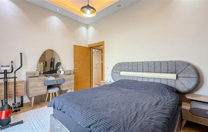 C21 BAL'DAN BALTOK SİTESİ'NDE GENİŞ VE KULLANIŞLI 2+1 DAİRE