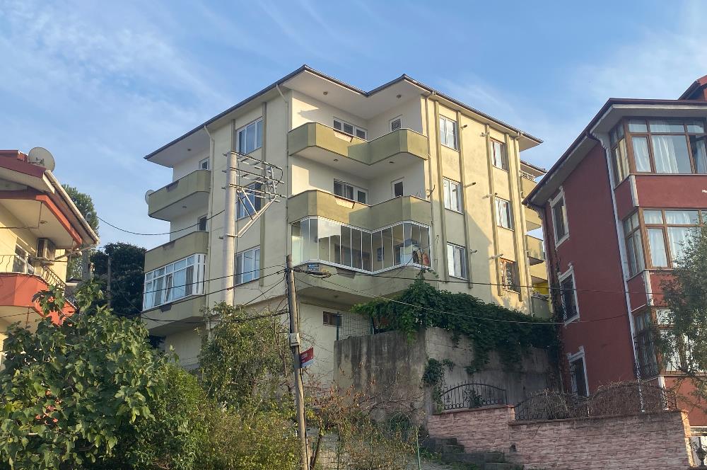 ADAPAZARI ARAŞTIRMA HASTANESİ KARŞISI SATILIK BÜYÜK 2+1 DAİRE