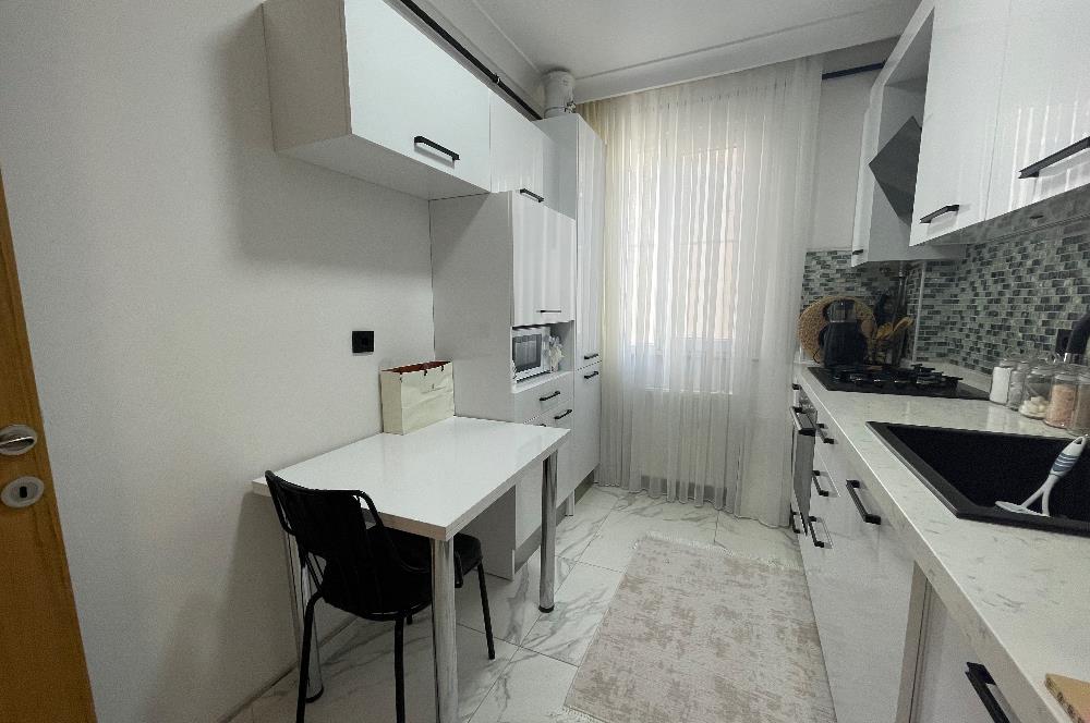 ALEMDAĞ SARAY CADDESİ’NDE 2+1 4.KAT BALKONLU YENİ BİNA BOŞ DAİRE