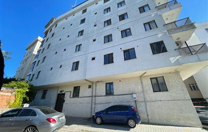 ALEMDAĞ SARAY CADDESİ’NDE 2+1 4.KAT BALKONLU YENİ BİNA BOŞ DAİRE