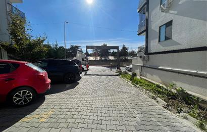 ALEMDAĞ SARAY CADDESİ’NDE 2+1 4.KAT BALKONLU YENİ BİNA BOŞ DAİRE