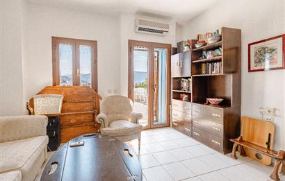 Bodrum Marina'ya Yakın Ahmet Köylü Sitesi'nde Satılık 6+2 Müstakil Villa