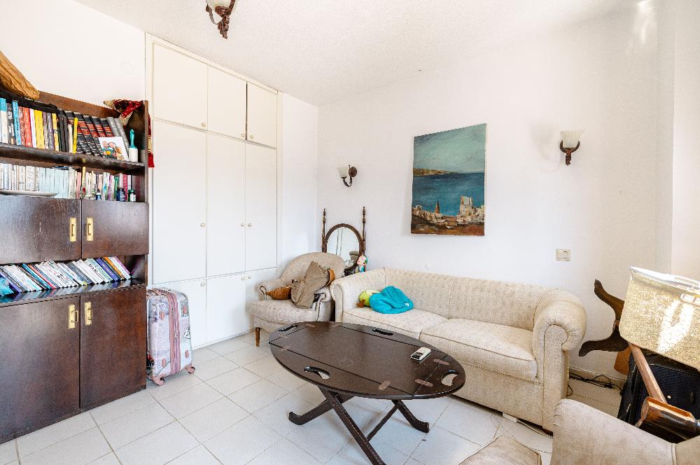 Bodrum Marina'ya Yakın Ahmet Köylü Sitesi'nde Satılık 6+2 Müstakil Villa