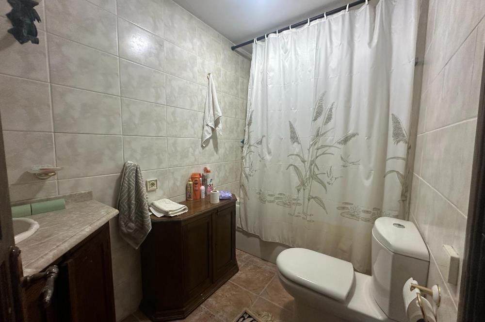 Bodrum Marina'ya Yakın Ahmet Köylü Sitesi'nde Satılık 6+2 Müstakil Villa