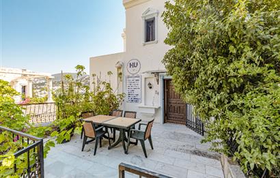 Bodrum Marina'ya Yakın Ahmet Köylü Sitesi'nde Satılık 6+2 Müstakil Villa