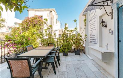 Bodrum Marina'ya Yakın Ahmet Köylü Sitesi'nde Satılık 6+2 Müstakil Villa