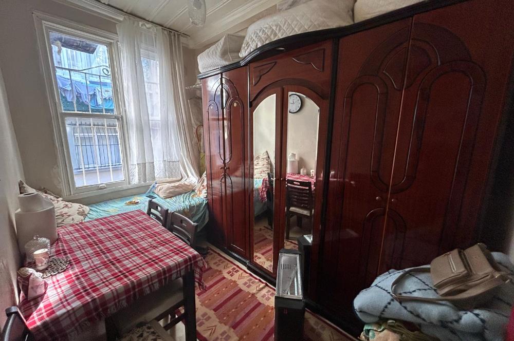 FATİH SAMATYA'DA SATILIK 2 ADET İKİNCİ DERECE TARİHİ ESER BİNA